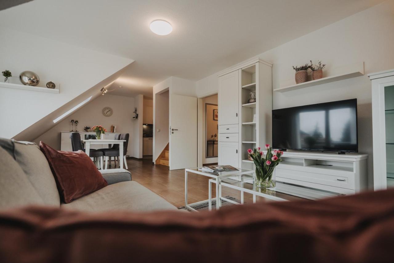Ferienwohnung Weidenblick Varel Exterior photo