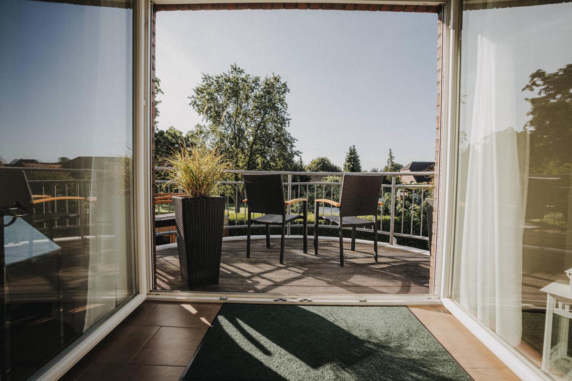 Ferienwohnung Weidenblick Varel Exterior photo